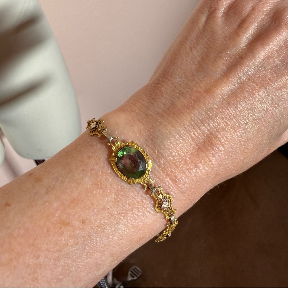 Antique Victorian Art deco Gold Filagree Green Pink iris Glass Bracelet - Picture 6 of 16